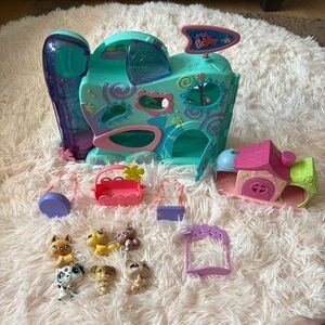 Littlest Pet Shop Figure Bundle Lot Tricks N Talents Show 212 German Shepard